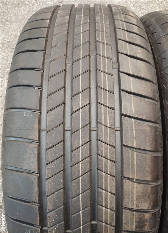 Új 235/55 18 Bridgestone nyári gumi r18 " dot22 1. kép