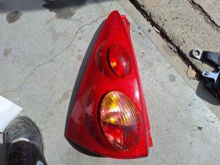 Peugeot 107 PEUGEOT 107 Bal Hátsó Lámpa