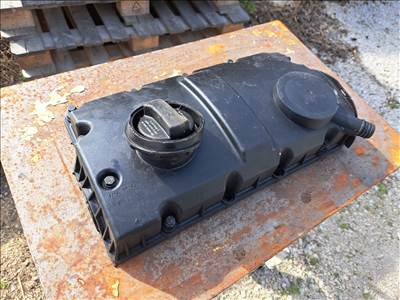 Eladó Audi A4 1.9 PDTDI szelepfedél / PD TDI