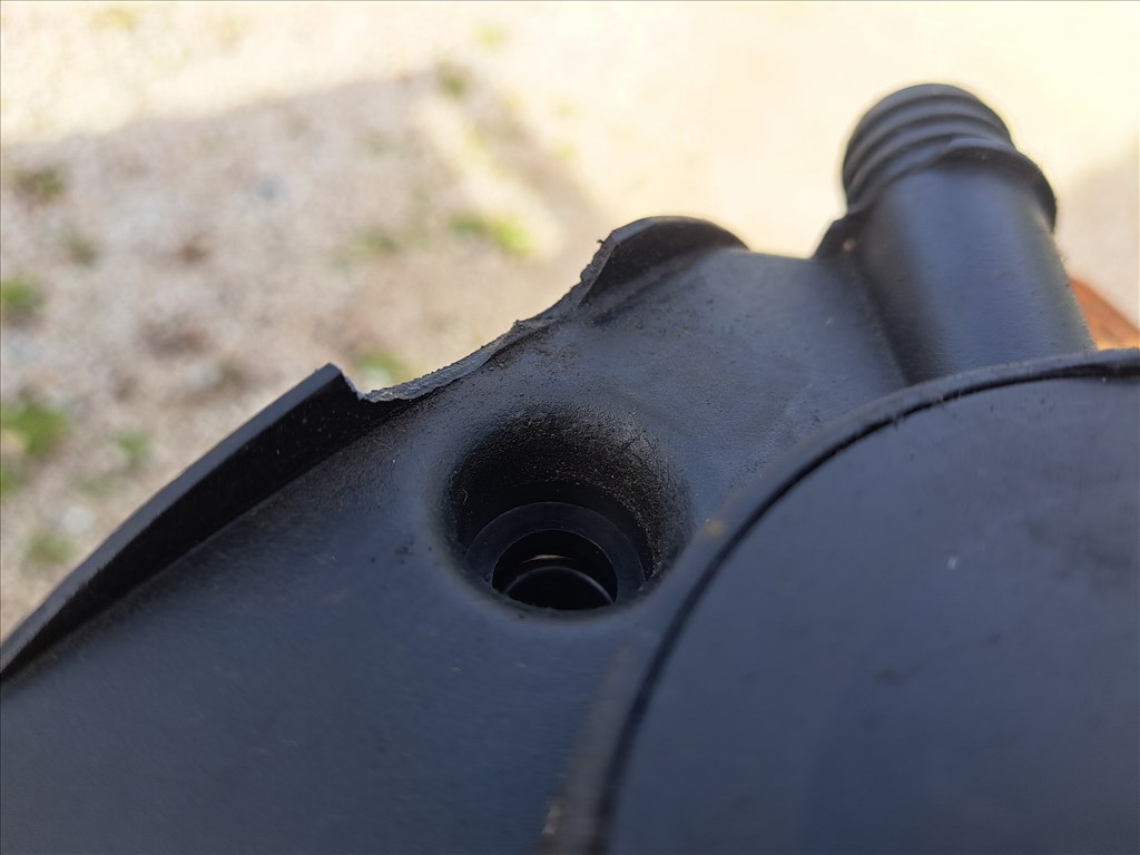 Eladó Audi A4 1.9 PDTDI szelepfedél / PD TDI 8. kép