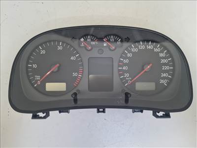 Volkswagen Golf IV 1.9 TDI kilométeróra 1J0 920 826 C (21742)