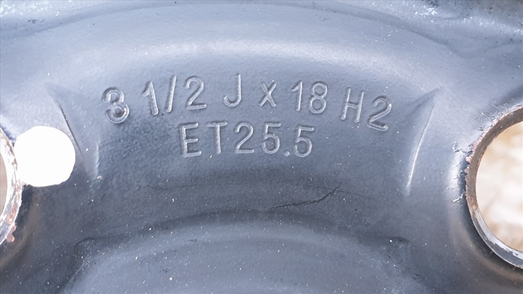 511677 Audi A4, 2007, Pótkerék, Mankókerék, 5X112X18", Agy:57,1. 1K0601027B 2. kép