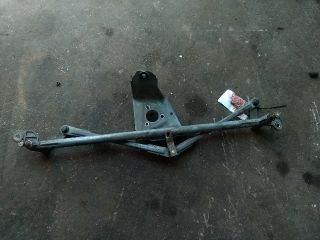 Volkswagen Golf III Első Ablaktörlő Szerkezet *37033*