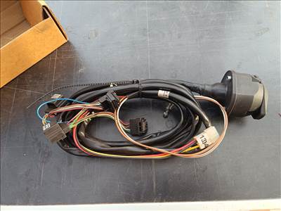 Vonóhorog elektronika csatlakozó canbus nélkül