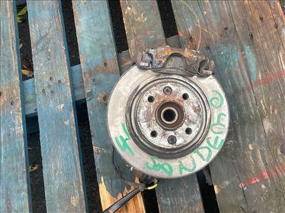 DACIA SANDERO II  Jobb első Csonkállvány Kerékaggyal