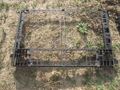 Porsche Panamera 971  hűtőkeret  971121068g