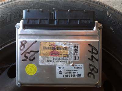 Audi A4 (B6) 1.8T   AVJ,, bontott motorvezérlő 8E0 909 518 PX ,, 0986264487 0261207590 8e0909018x