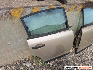 Citroën C4 I CITROËN C4 Jobb hátsó Ajtó (Részeivel)