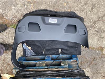 FORD FIESTA VIII  Csomagtérajtó Burkolat (Részeivel)