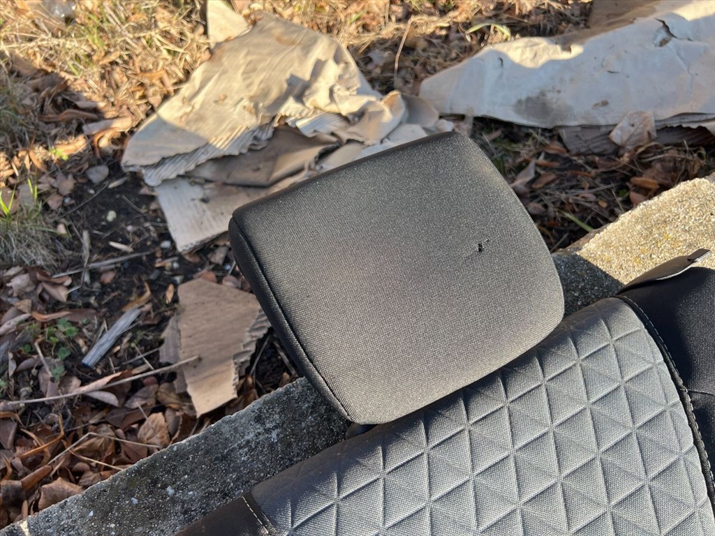 RENAULT CLIO IV  Hátsó Ülés Szett 6. kép