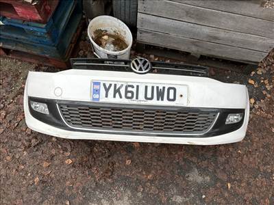 VW POLO 6R_ Első Lökhárító (Részeivel) 013861