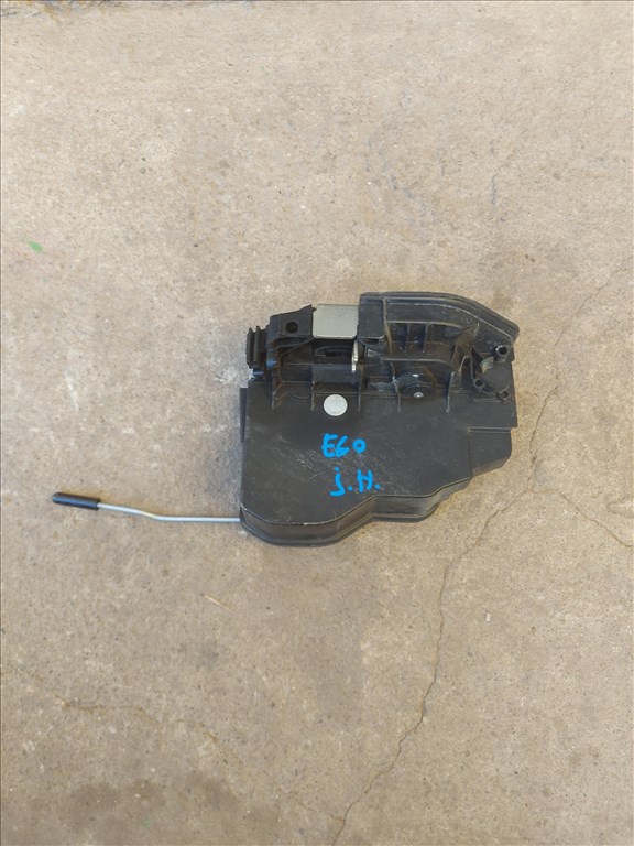 BMW 5-ös sorozat E60/E61 Jobb hátsó ajtózár 2945 7167076 1. kép