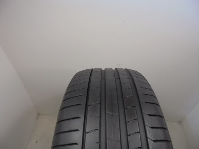Pirelli Pzero RSC 245/45 R20  1. kép