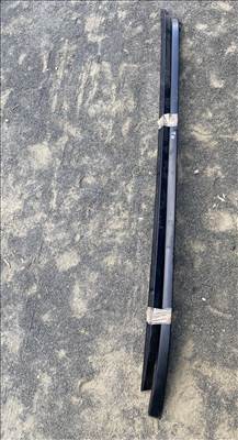 Hyundai Tucson (NX4) tetősín 