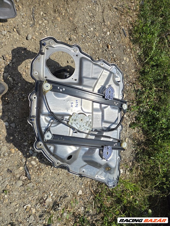 Audi A8 (D3 - 4E) D3 - 4E bal hátsó  1. kép