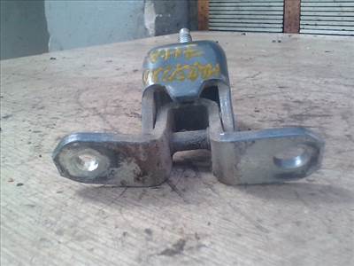 SUZUKI SX4 Jobb hátsó alsó ajtózsanér