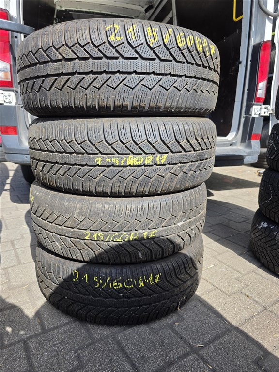  215/6017" újszerű Semperit master-grip 2 téli gumi 1. kép