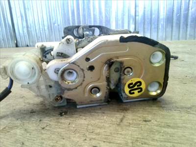 HONDA CIVIC 96-99 Bal első ajtó zárszerkezet központi záras