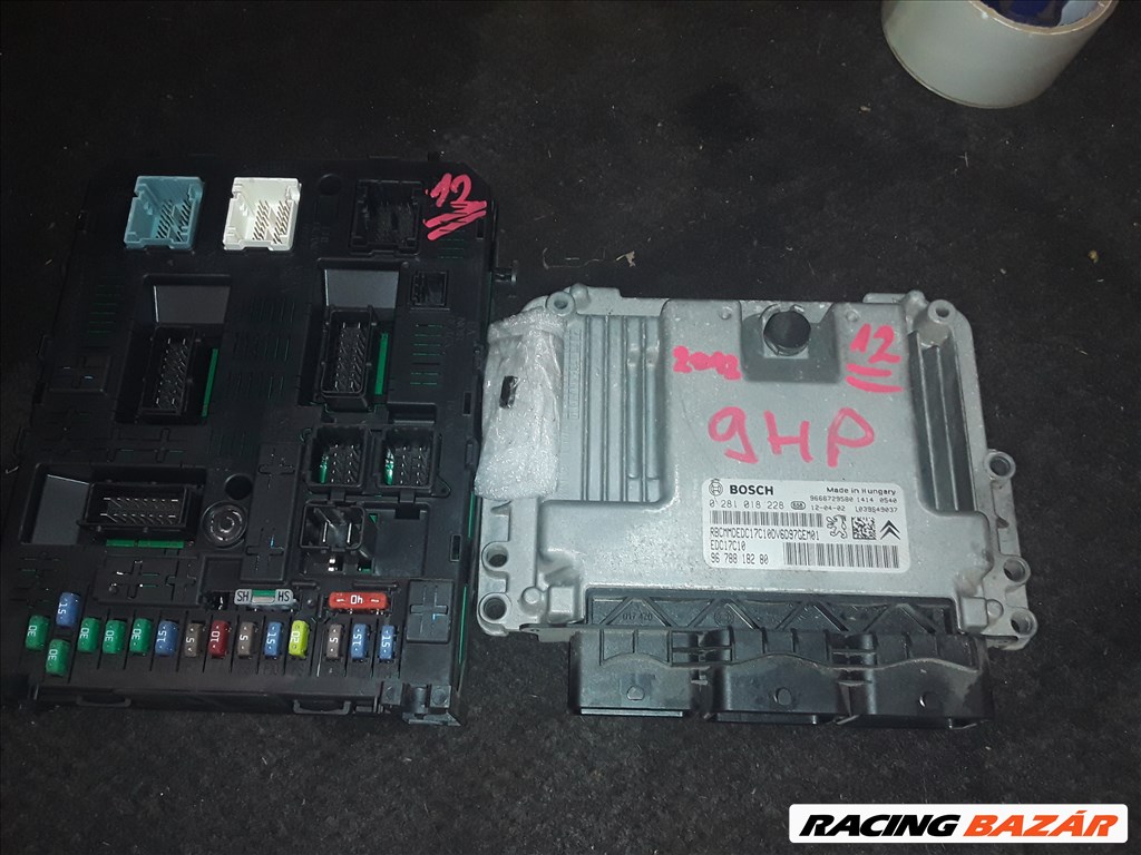 Peugeot 308 SW 1.6 HDI ECU BSI Szett EDC17C10 1. kép