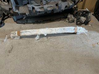 Suzuki Swift III SUZUKI SWIFT III Első Lökhárító Merevítő (Fém)