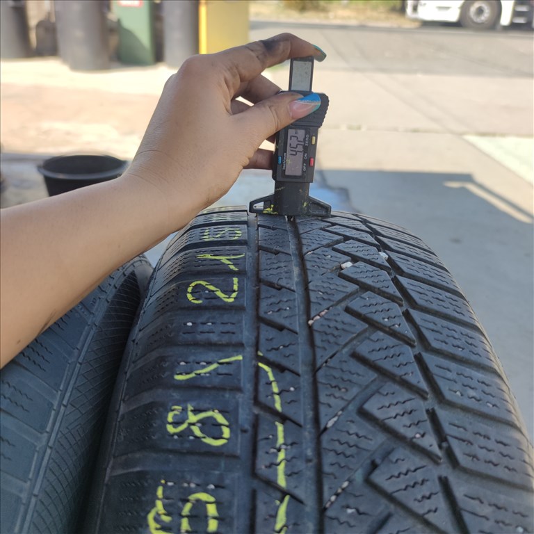  215/70 R16 Continental téli gumi 5000ft a 2db/158/ 2. kép