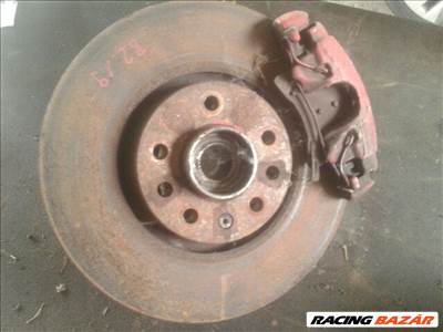 Opel Zafira B 1.9 CDTI Jobb első Csonkállvány Kerékaggyal 285 , 