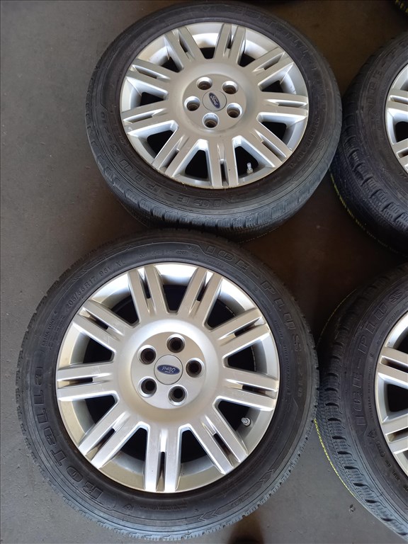 Ford Mondeo 5x108-as 6.5x17 (gyári felni) alufelni 205/55R17 használt Rotolla téli gumi sxx4 2. kép