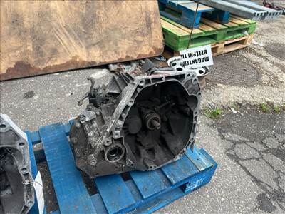 NISSAN JUKE F15 Váltó (Mechanikus)