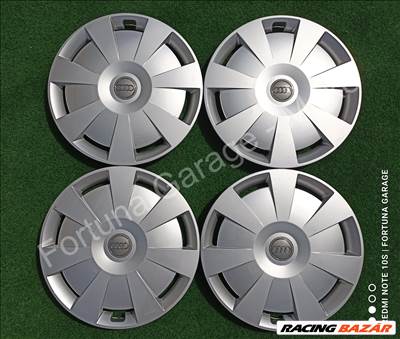 16" Audi újszerű dísztárcsa (107)