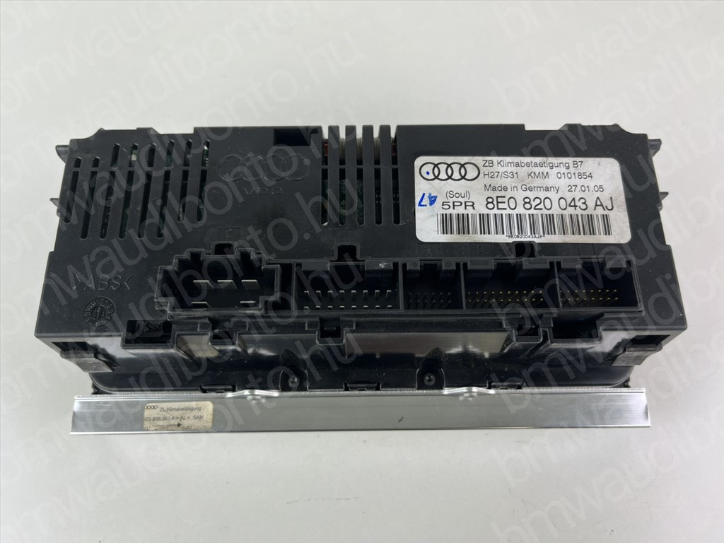 AUDI A4 B7 (8EC) Fűtéskapcsoló egység/modul (digit klímás) (8E0820043AJ) 2. kép