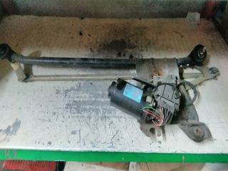 Dacia Logan I Első Ablaktörlő Szerkezet Motorral *95882* 64343295