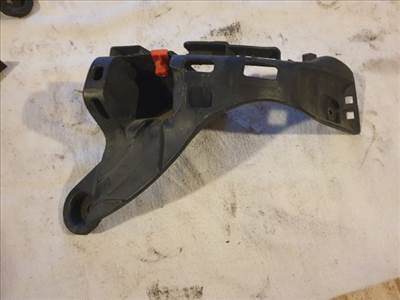 Opel Astra H Caravan Lökhárító tartó jobb hátsó  13143107