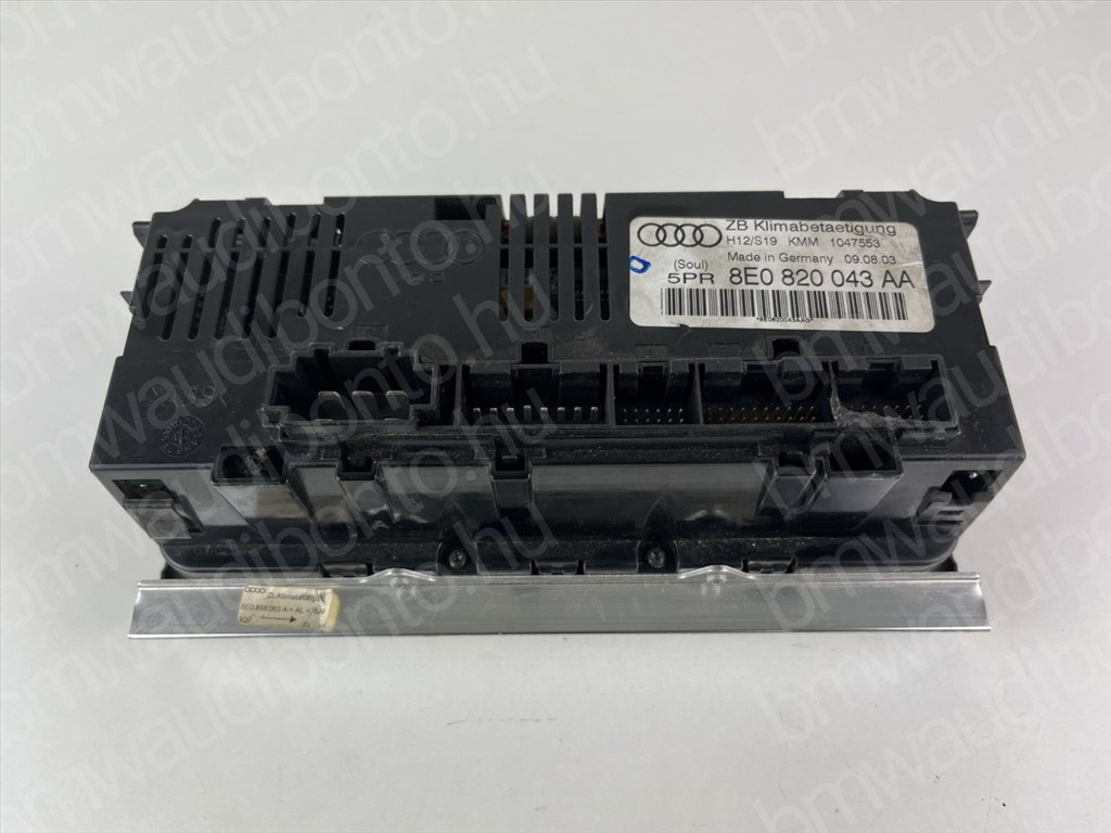 AUDI A4 B7 (8EC) Fűtéskapcsoló egység/modul (digit klímás) (8E0820043AA) 2. kép