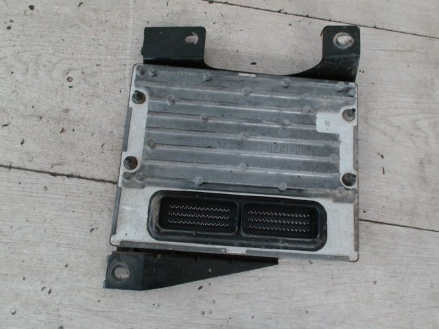 CHRYSLER PT CRUISER 99-06 Motorvezérlő egység ECU PCM modul 1. kép