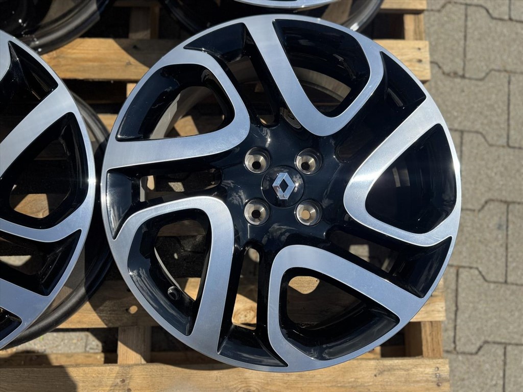 R17 4x100 (60,1) Original Renault - Captur , Logan új gyári alufelnik  2. kép
