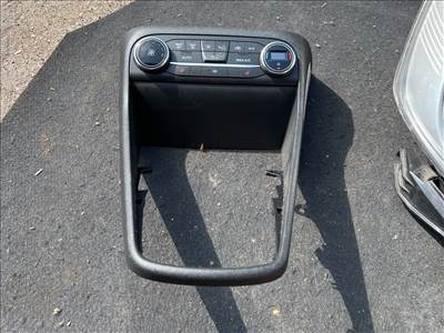 FORD FIESTA VIII  Fűtéskapcsoló (digit klímás)