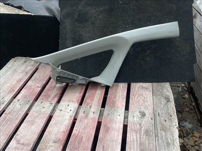 HONDA JAZZ III GE Jobb A Oszlop Burkolat