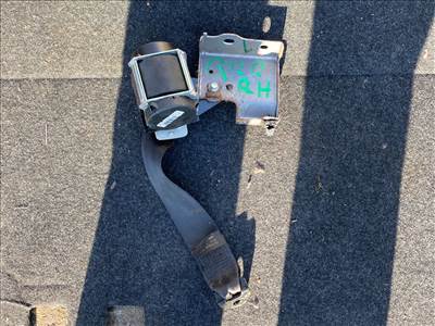 NISSAN QASHQAI / QASHQAI PLUS 2 J10, JJ10 Jobb hátsó Biztonsági Öv