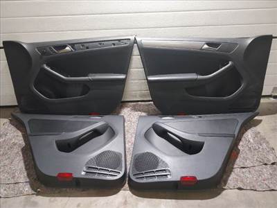 Volkswagen Jetta VI Ajtó Kárpit Szett 4991 5c8867012a5c8867011