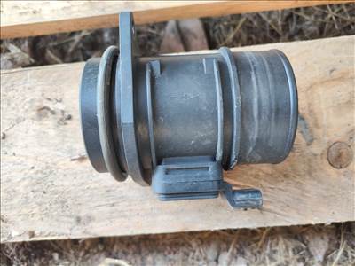 Dacia Duster I 1.5 dCi légtömegmérő  8200651315b 8200655623