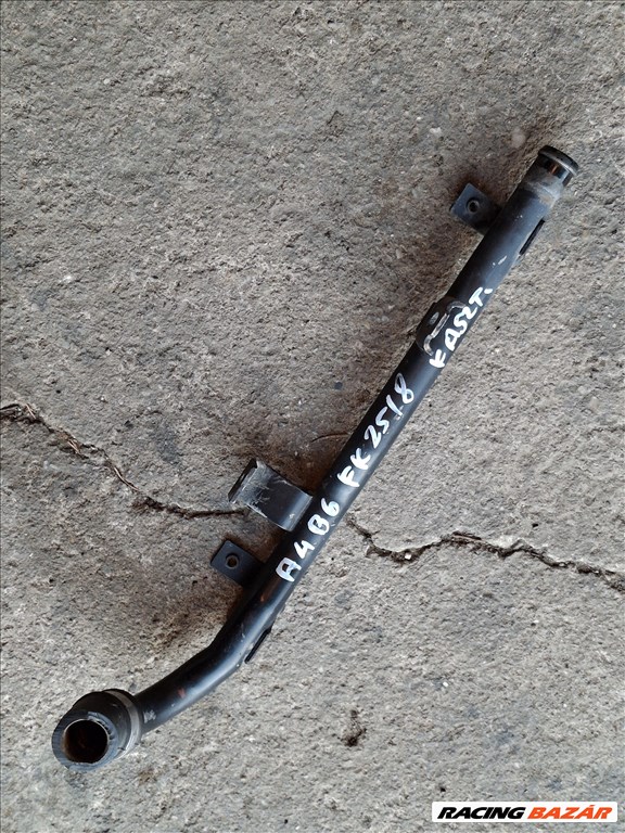 Audi A4 (B6) 1.8T,  AVJ vízcső motorblokk oldalán  06b133607b 2. kép