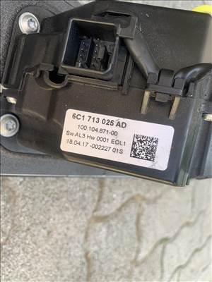 Automata válto kar:Audi A1 (8X):Skoda Fabia III:Volkswagen Golf VII: 6C1 713 025 AD