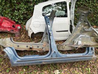 Opel Zafira B OPEL ZAFIRA B Jobb Küszöb