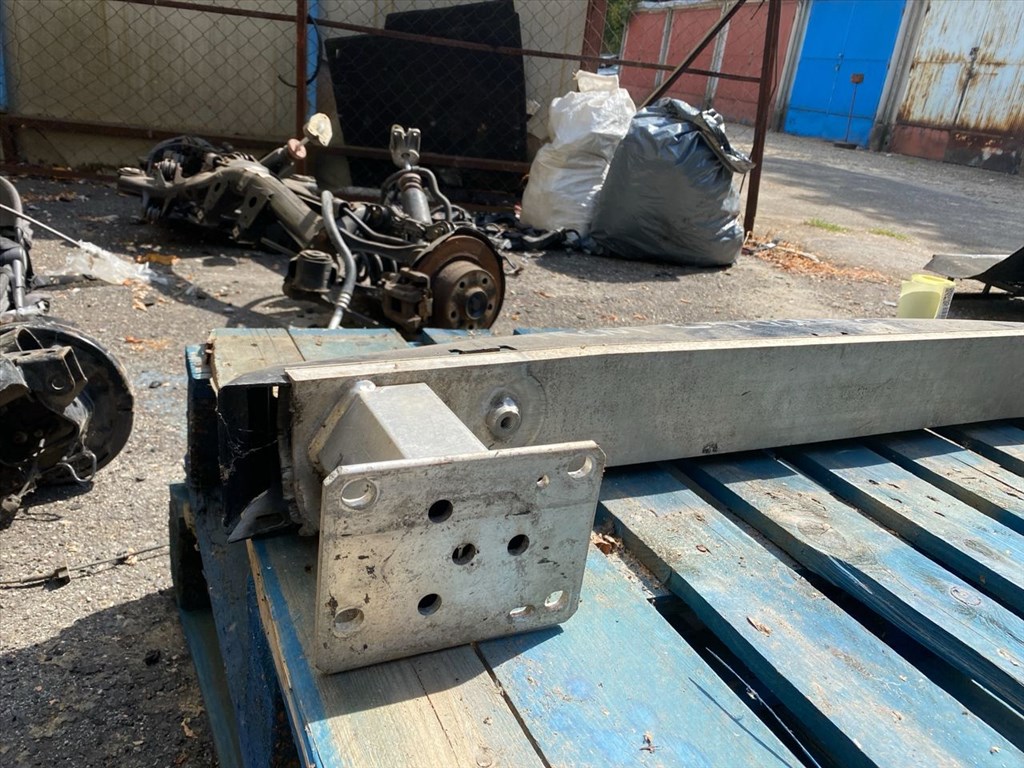 CITROËN C4 Picasso I UD_ Első Lökhárító Merevítő (Fém) 3. kép