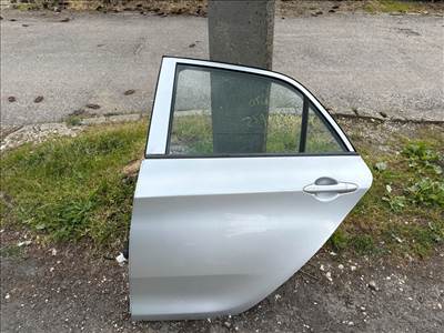 KIA PICANTO TA Bal hátsó Ajtó (Részeivel)
