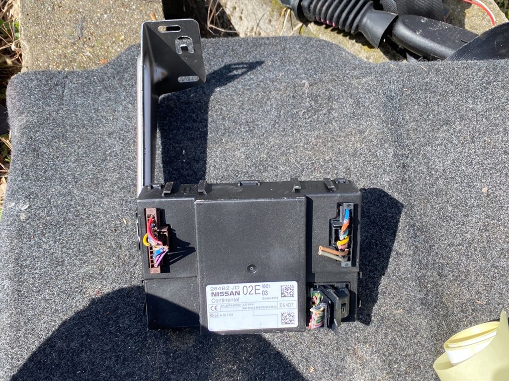 NISSAN QASHQAI / QASHQAI PLUS 2 J10, JJ10 Biztosítéktábla Utastér 1. kép