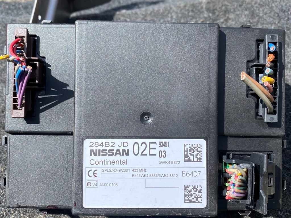 NISSAN QASHQAI / QASHQAI PLUS 2 J10, JJ10 Biztosítéktábla Utastér 2. kép