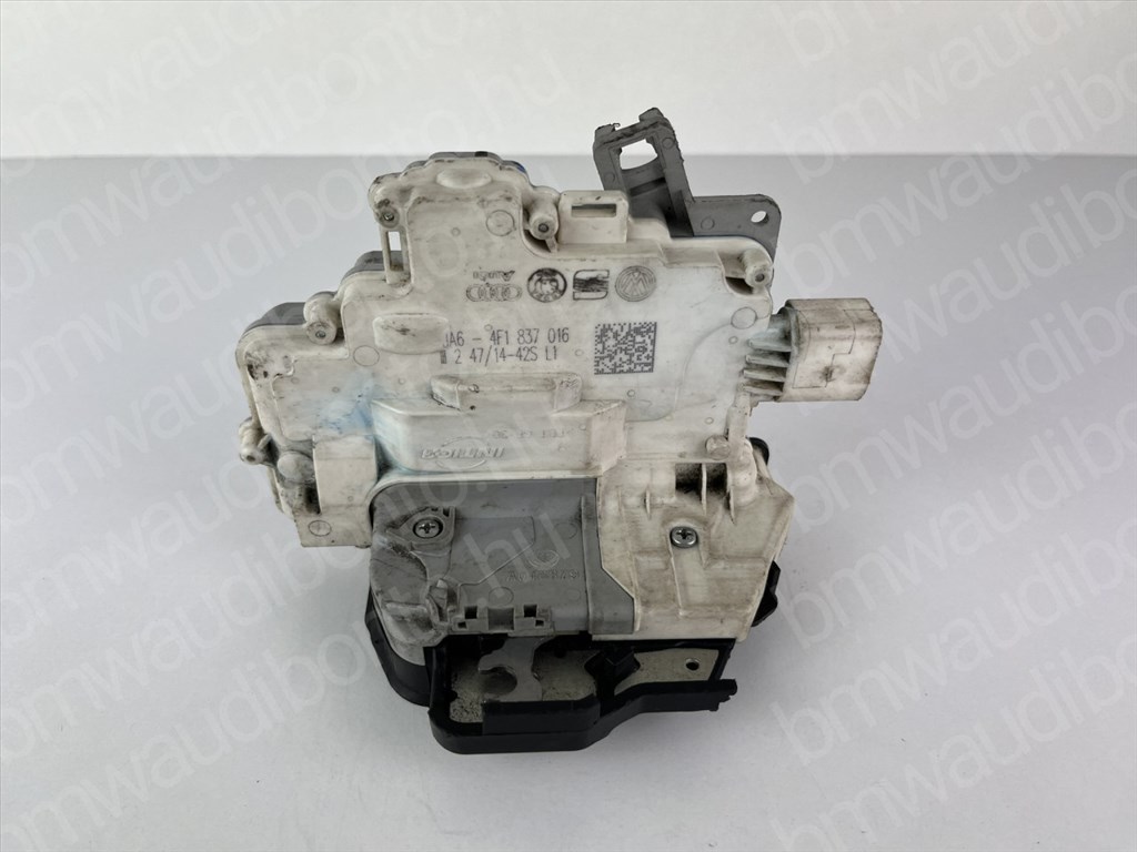AUDI A6 C6 (4F2) Jobb első ajtó zár (4F1837016) 1. kép