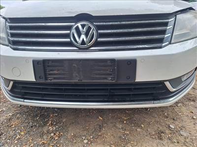 Volkswagen Passat B7 LB9A park radaros első lökhárító kompletten 