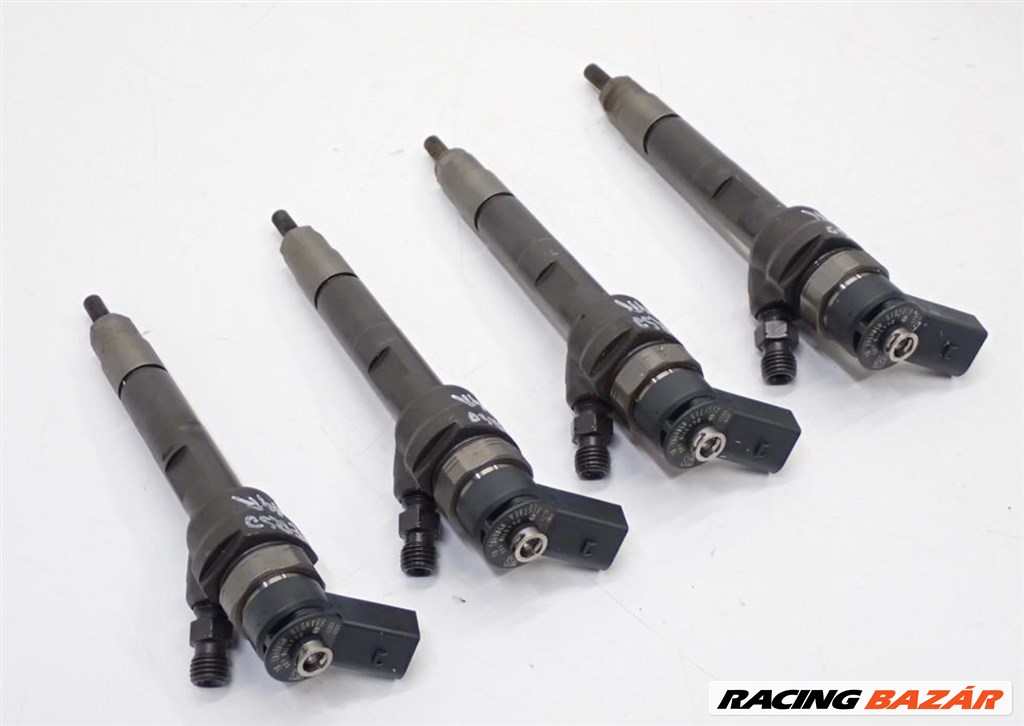 Toyota Verso 1.6 D-4D  N47C16A 1.6 D-4D porlasztó 8506902 0445110600 2. kép